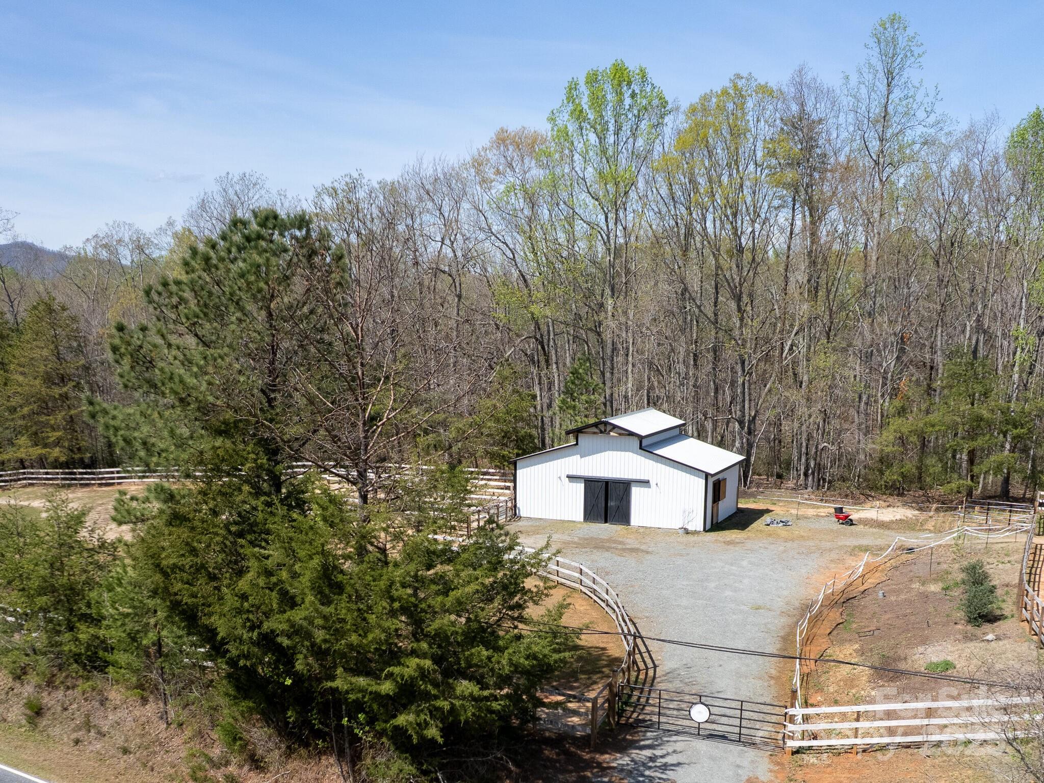 3855 Peniel Road Tryon, NC 28782 - Photo 30 of 46