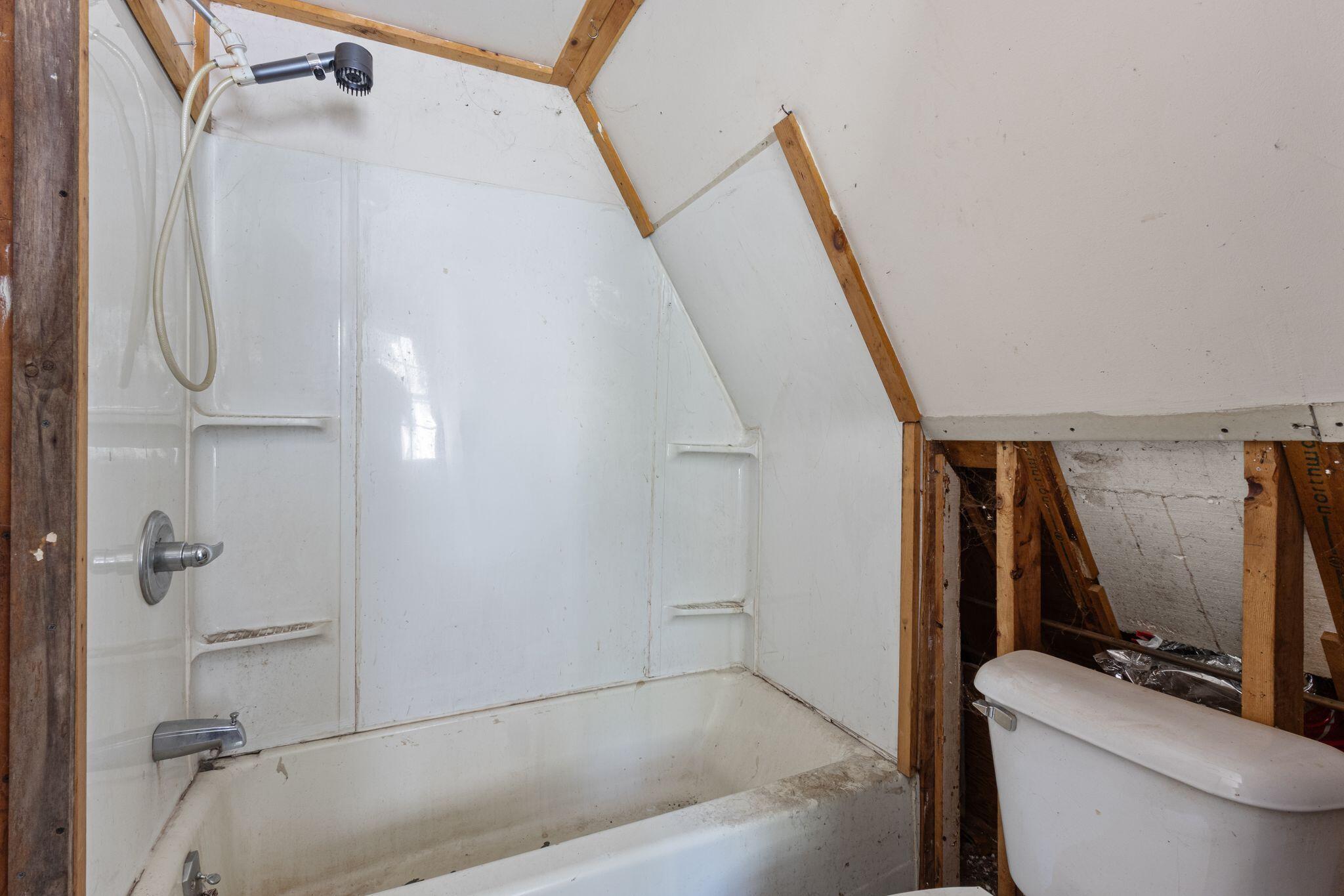 28 Bull Ring Road Hiram, ME 04041 - Photo 9 of 22 Interior