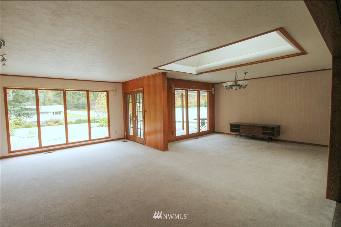 2454 Corman Road Longview, WA 98632 - Photo 2 of 23 Gallery Image 2