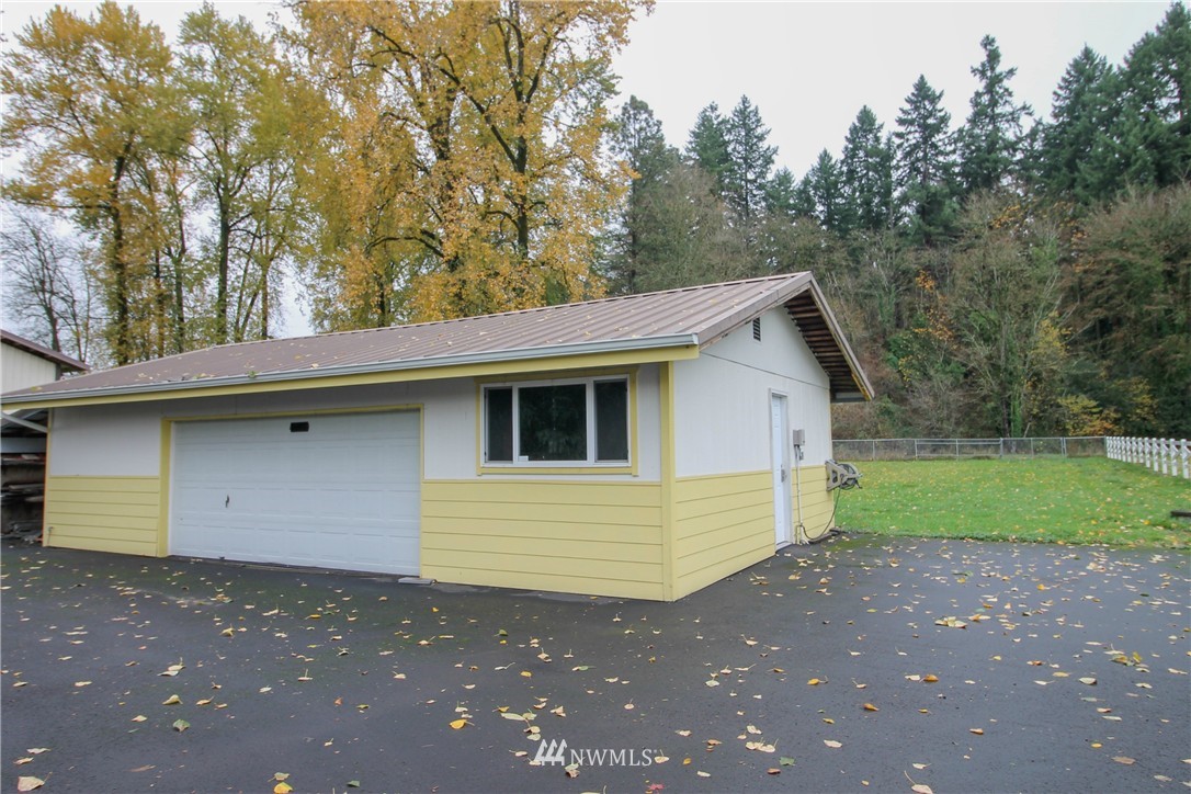 2454 Corman Road Longview, WA 98632 - Photo 22 of 23 Gallery Image 22