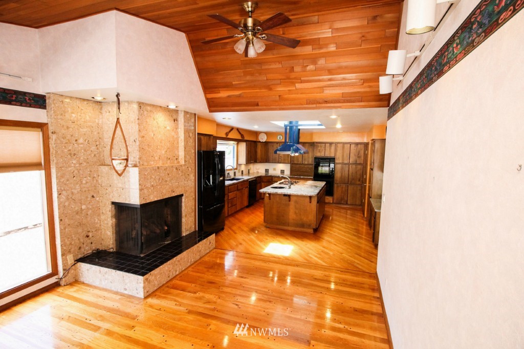 2454 Corman Road Longview, WA 98632 - Photo 5 of 23 Gallery Image 5