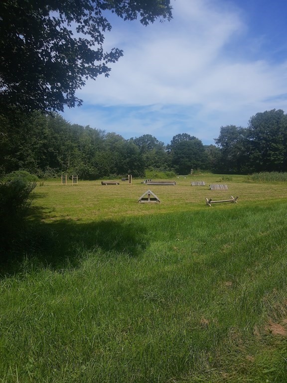 74 Putnam Hill Road Sutton, MA 01590 - Photo 8 of 12