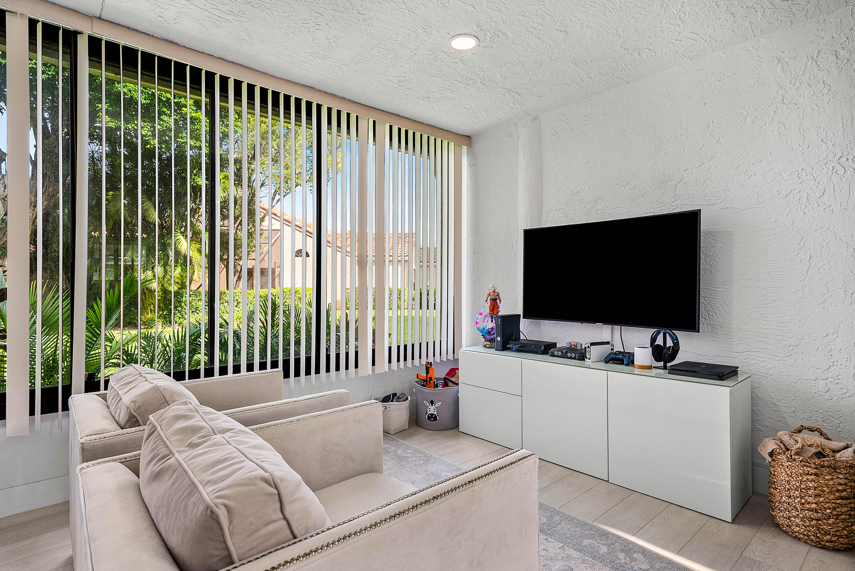 22627 Meridiana Drive Boca Raton, FL 33433 - Photo 21 of 58 22627MeridianaDrive