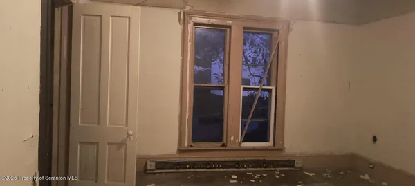 a view of a storage & utility room