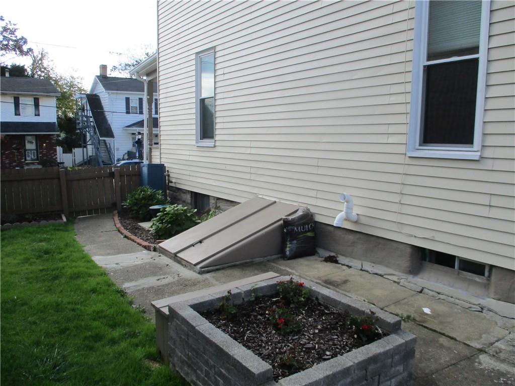 562 Jefferson Street Rochester, PA 15074 - Photo 33 of 33 Gallery Image 33