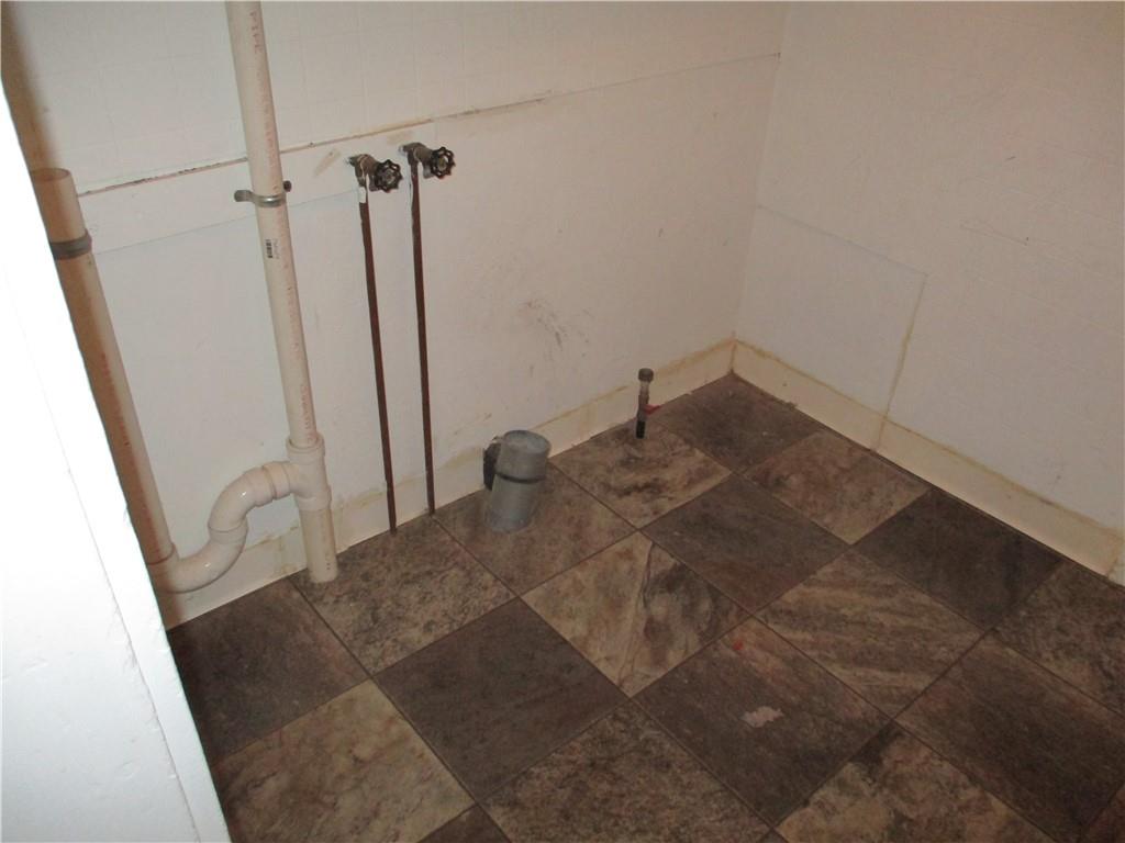 562 Jefferson Street Rochester, PA 15074 - Photo 9 of 33 Gallery Image 9