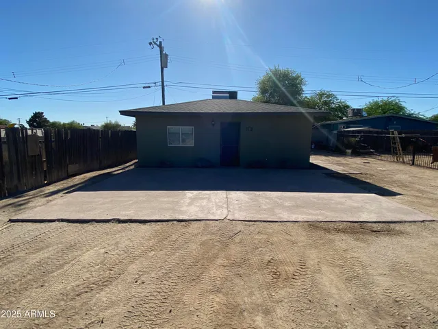 $1,300 | 215 North Pima Road, Buckeye, AZ 85326