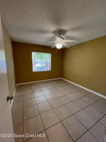 $1,400 | 275 Spring Drive, Unit 6, Merritt Island, FL 32953