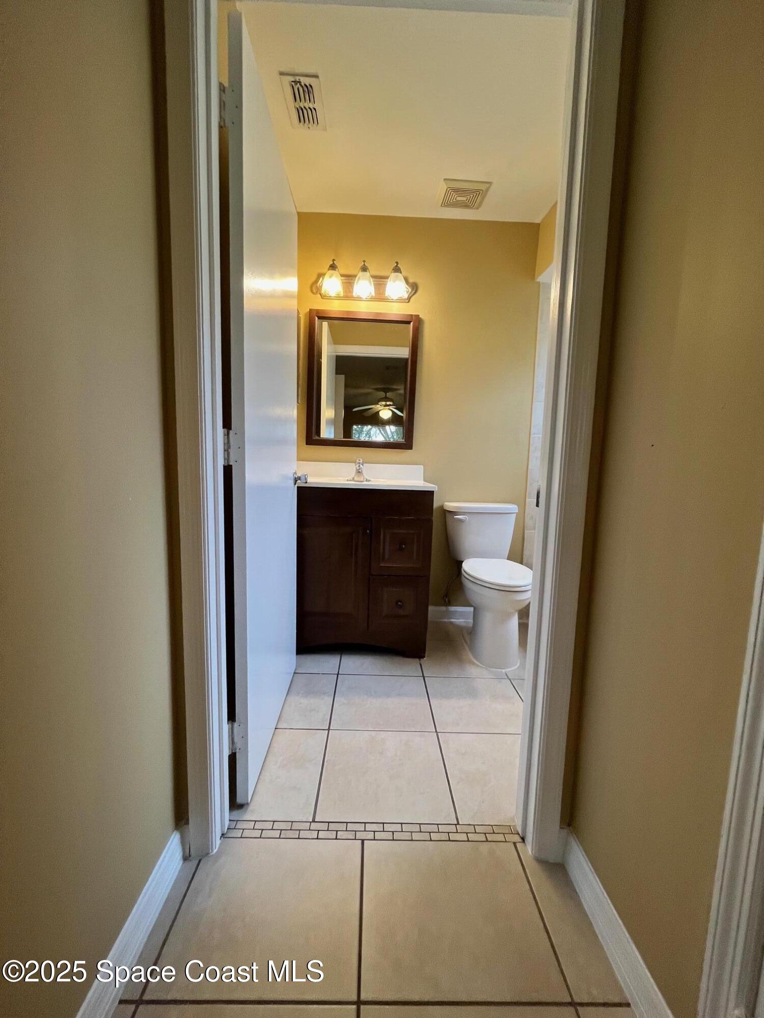 275 Spring Drive, Unit 6 Merritt Island, FL 32953 - Photo 15 of 16 Spring Dr master Bath 1