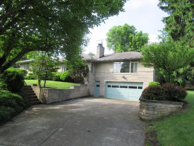 2775 Lear Road Columbus, OH 43220 - Photo 2 of 19