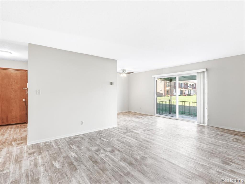 1900 River Road, Unit 3 Marysville, MI 48040 - Photo 6 of 24 Gallery Image 6