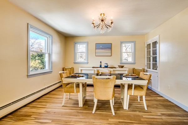 72 Arlington Road Woburn, MA 01801 - Photo 8 of 26 Gallery Image 8