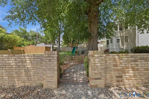 $549,500 | 4500 Brook Road, Richmond, VA 23227