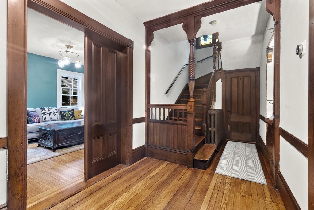 562 Riverside Avenue Medford, MA 02155 - Photo 4 of 38 Gallery Image 4