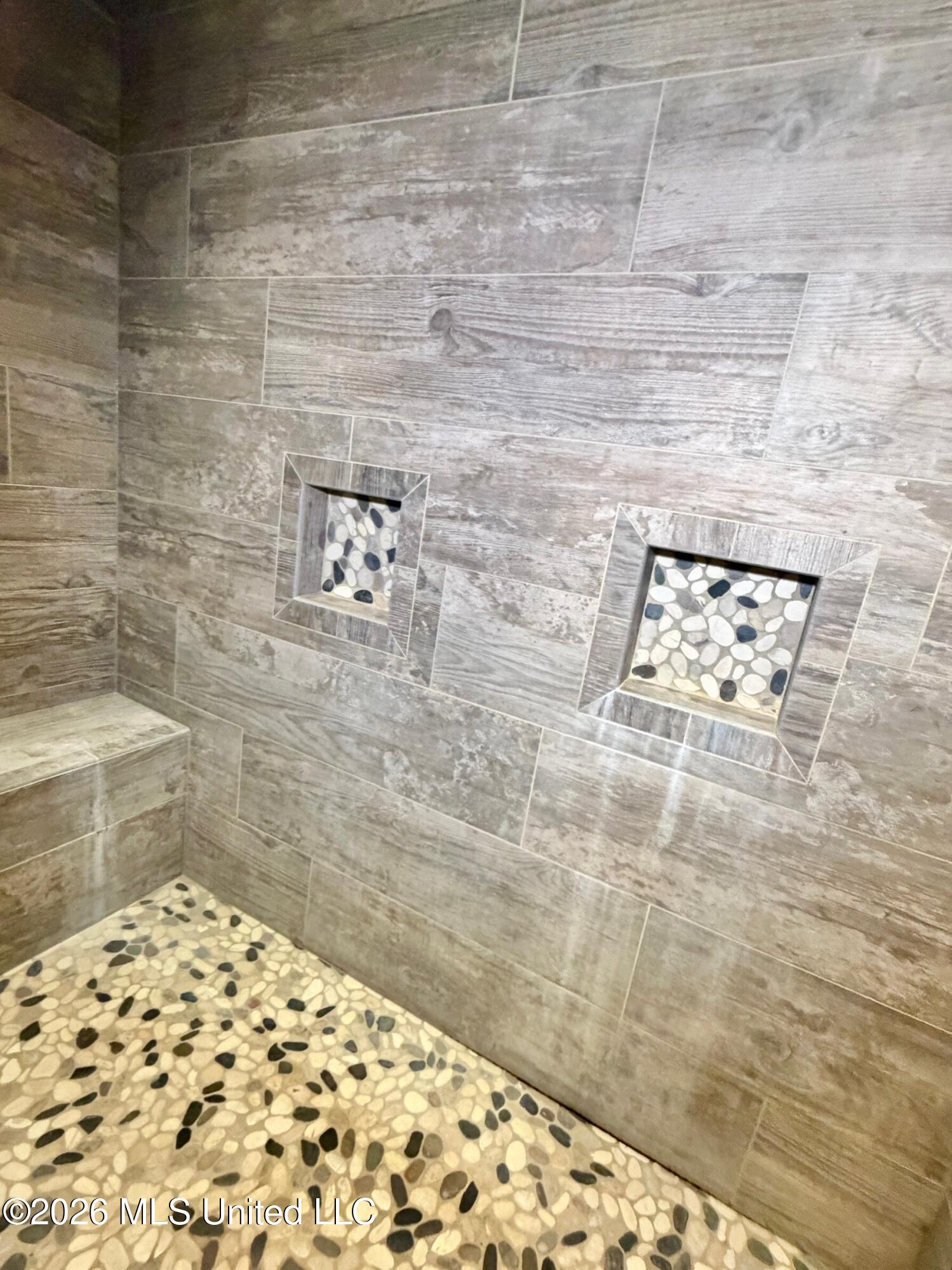 417 North Jackson Street Brookhaven, MS 39601 - Photo 47 of 84 shower 4