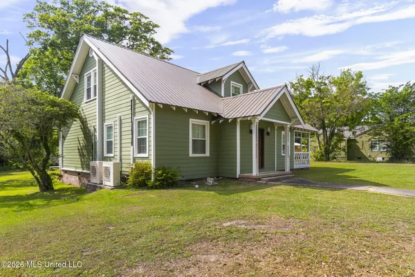 $240,000 | 417 North Jackson Street, Brookhaven, MS 39601