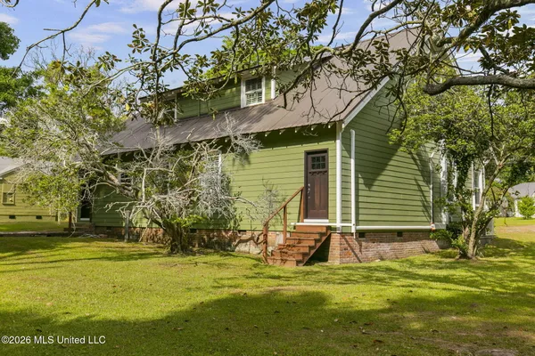 $240,000 | 417 North Jackson Street, Brookhaven, MS 39601