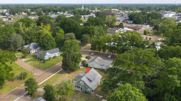 $240,000 | 417 North Jackson Street, Brookhaven, MS 39601