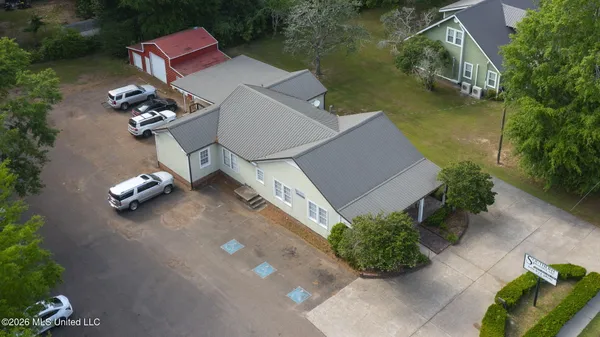 $240,000 | 417 North Jackson Street, Brookhaven, MS 39601