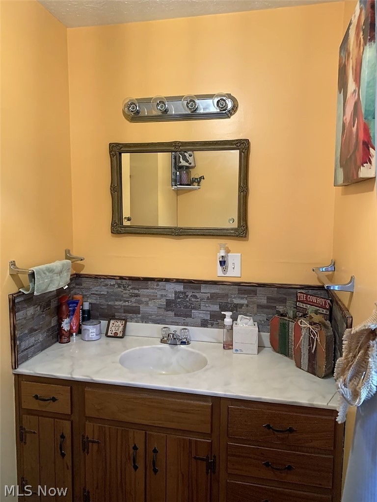 5945 Branch Road Medina, OH 44256 - Photo 6 of 24 Hall Bath