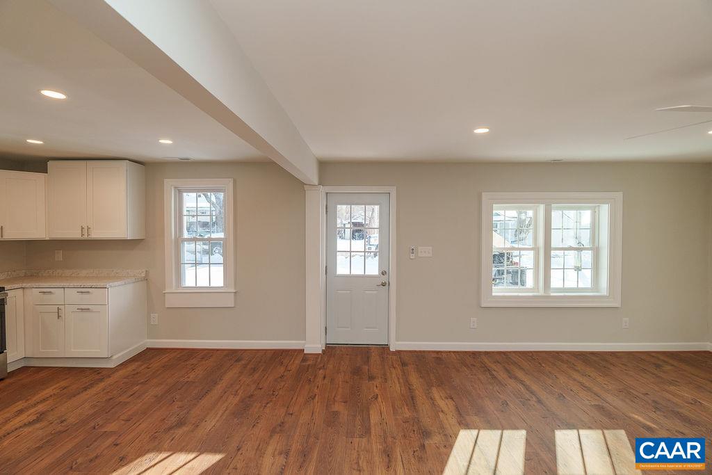 1433 Harding Avenue Waynesboro, VA 22980 - Photo 18 of 53