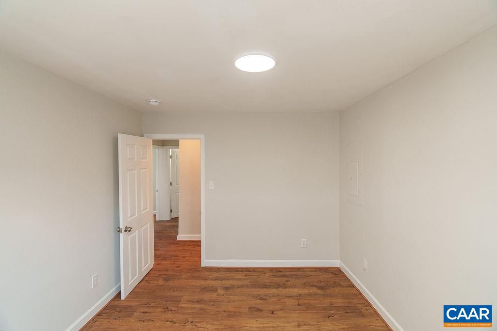 1433 Harding Avenue Waynesboro, VA 22980 - Photo 26 of 53