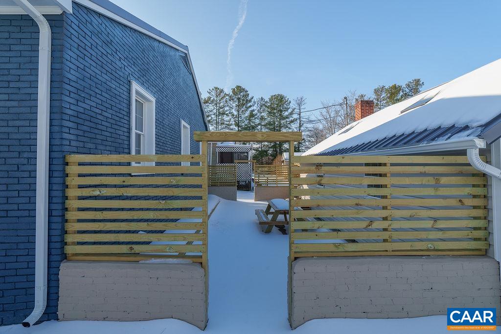 1433 Harding Avenue Waynesboro, VA 22980 - Photo 42 of 53