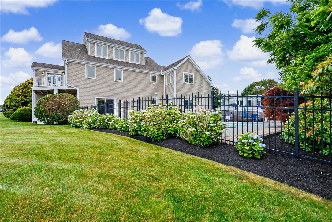 20 Roxbury Road Narragansett, RI 02882 - Photo 6 of 42