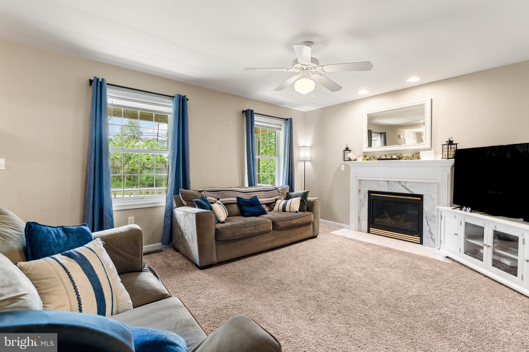 1459 Colonial Road Harrisburg, PA 17112 - Photo 2 of 36 Gallery Image 2