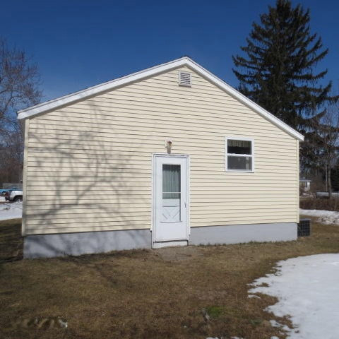 3530 Short Ridge Road Benton Harbor, MI 49022 - Photo 10 of 11 IMG_2354.JPG