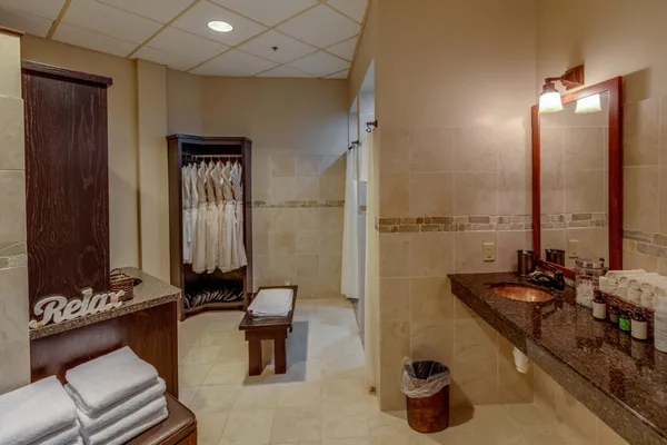 $279,900 | 500 Cleveland Boulevard West, Unit 2404, Walker, MN 56484