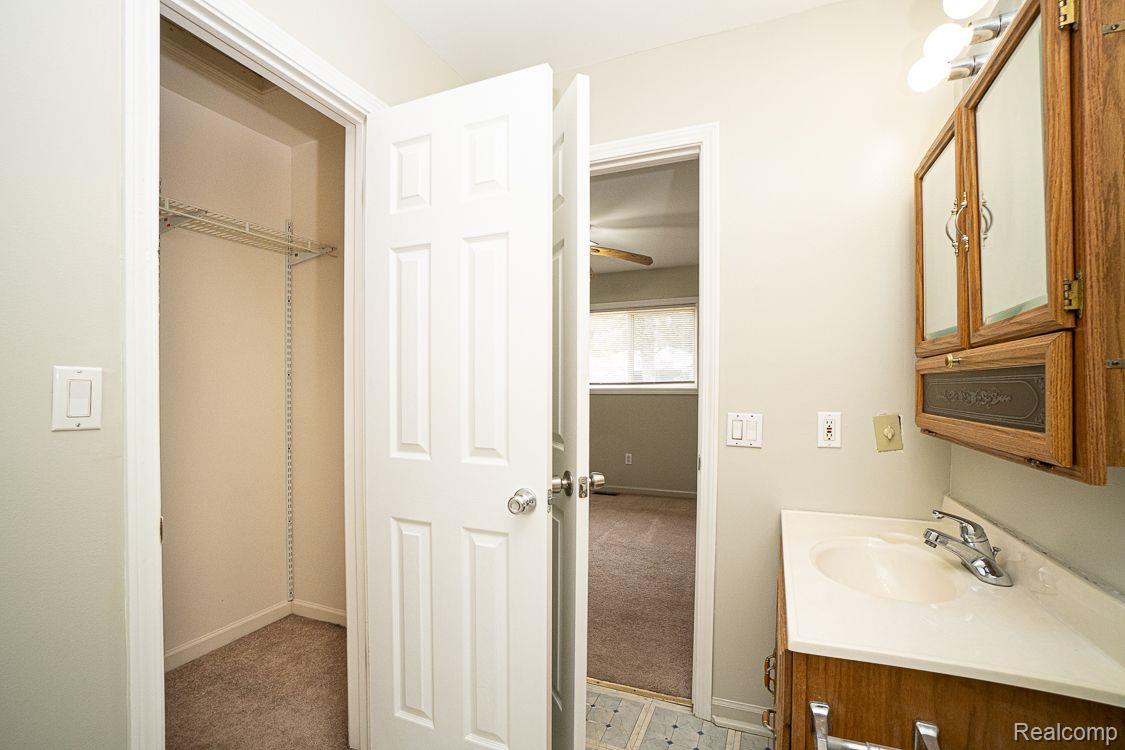 3584 South Merriman Road Wayne, MI 48184 - Photo 36 of 46 Gallery Image 36