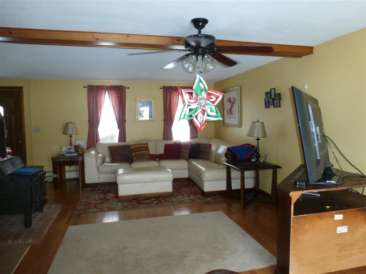 41 Holmgren Road Stratham, NH 03885 - Photo 12 of 35