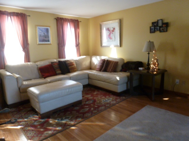 41 Holmgren Road Stratham, NH 03885 - Photo 16 of 35