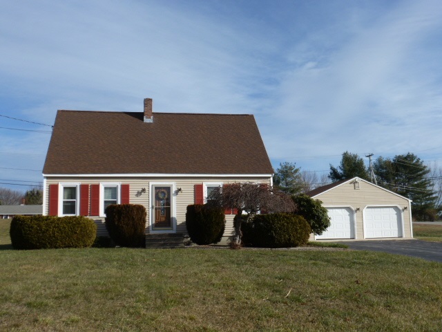 41 Holmgren Road Stratham, NH 03885 - Photo 32 of 35