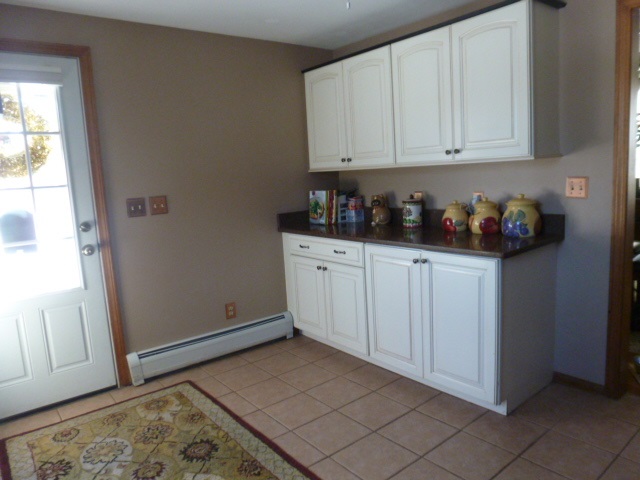 41 Holmgren Road Stratham, NH 03885 - Photo 7 of 35