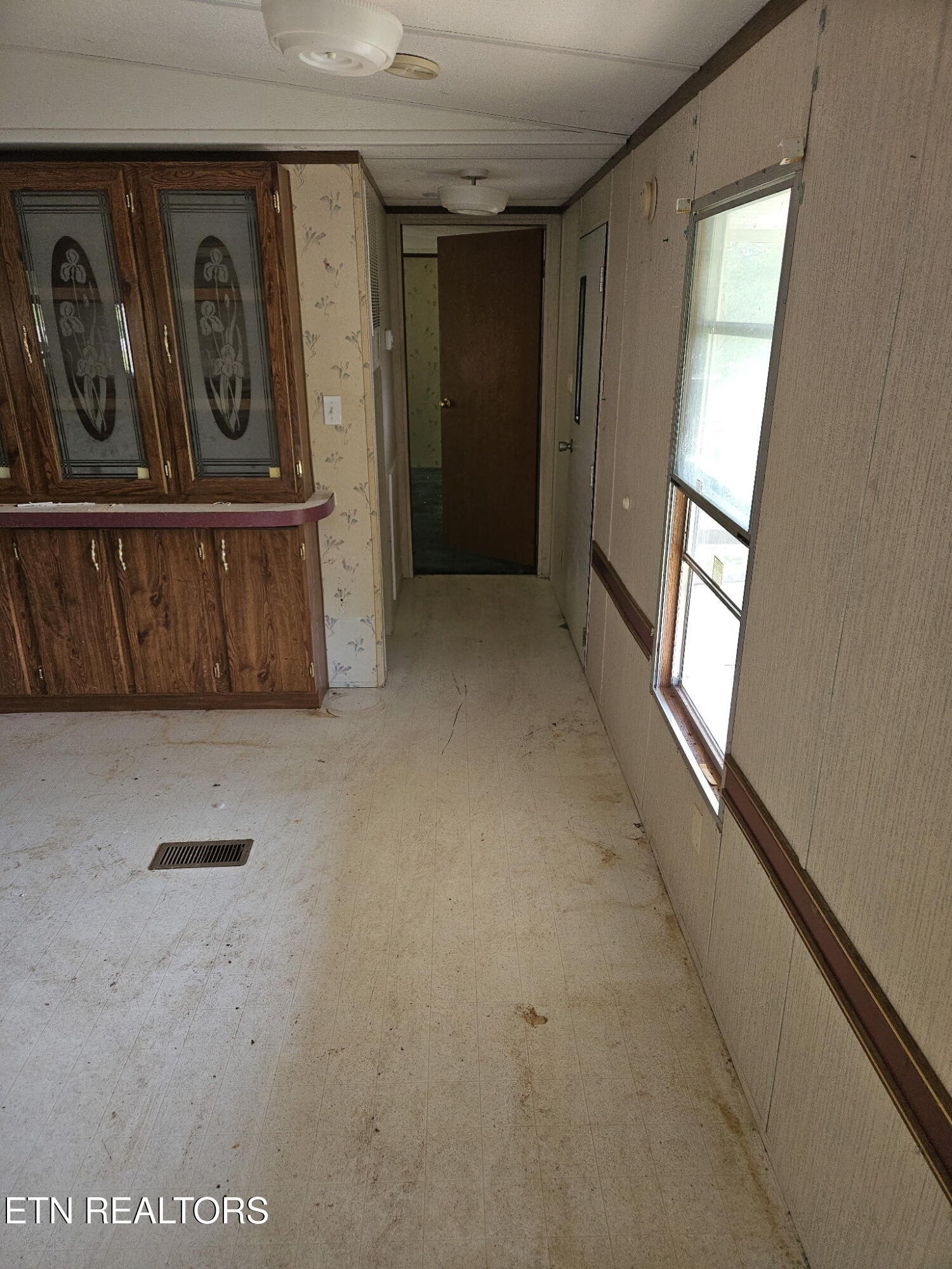 871 North Old Grey Ridge Road Friendsville, TN 37737 - Photo 15 of 19 871 N Old Grey Ridge After11