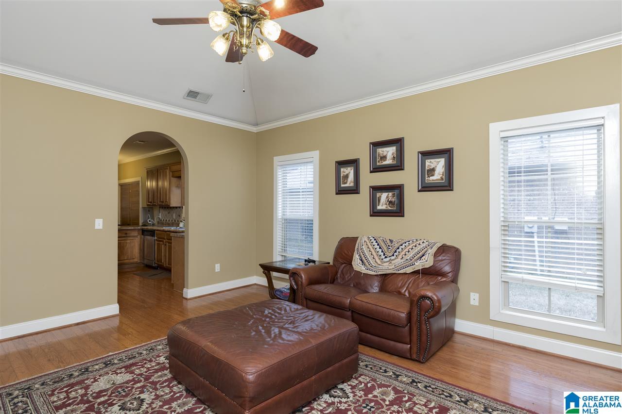 1102 Weybridge Road Pelham, AL 35124 - Photo 6 of 27