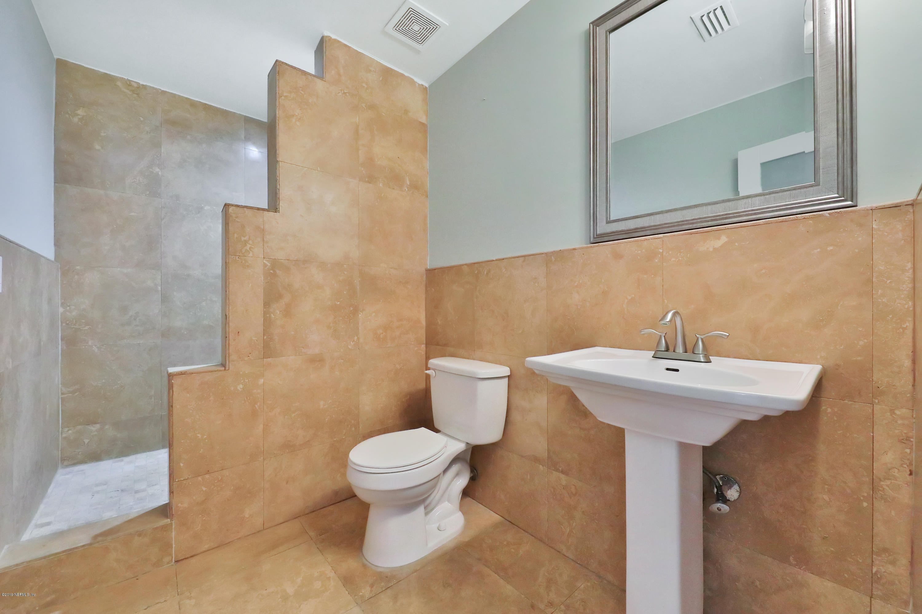 601 Valley Forge Road North Neptune Beach, FL 32266 - Photo 32 of 53 1R4A0493
