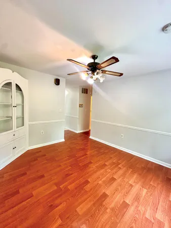 $2,600 | 3535 Duke Street, College Park, MD 20740