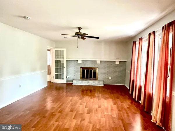 $2,600 | 3535 Duke Street, College Park, MD 20740