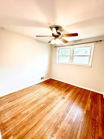 $2,600 | 3535 Duke Street, College Park, MD 20740