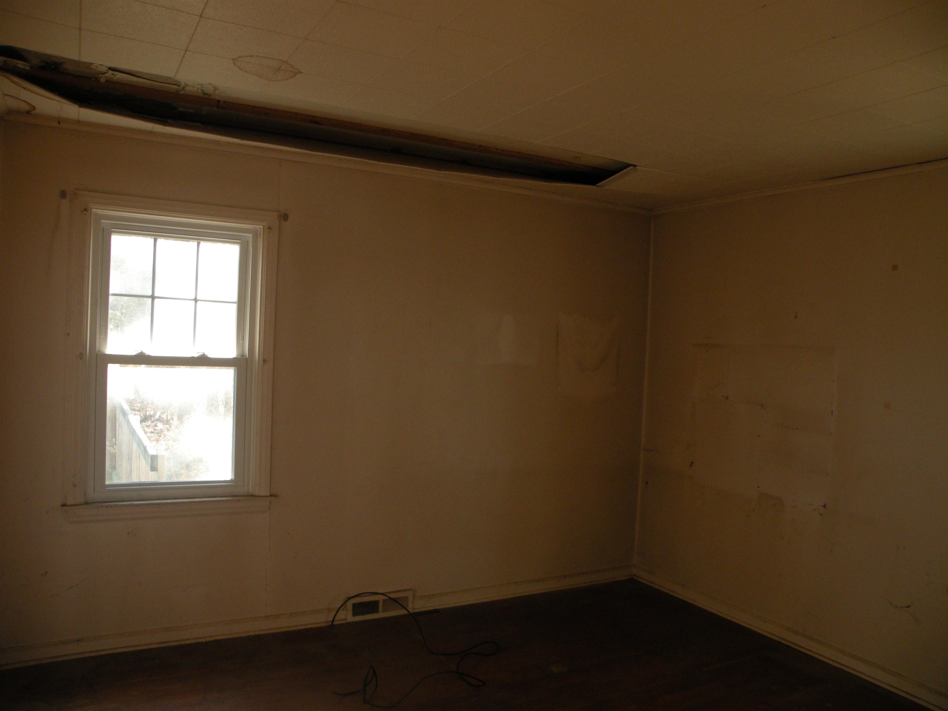 9150 Lytle Road Lennon, MI 48449 - Photo 10 of 30 50163663-6019f2e6-c983-420a-86c2-b0ef5fde6a56.JPG