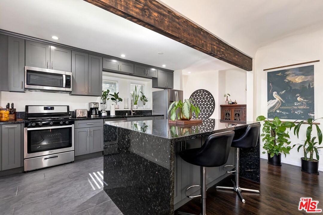 1621 Campus Road Los Angeles, CA 90041 - Photo 16 of 75