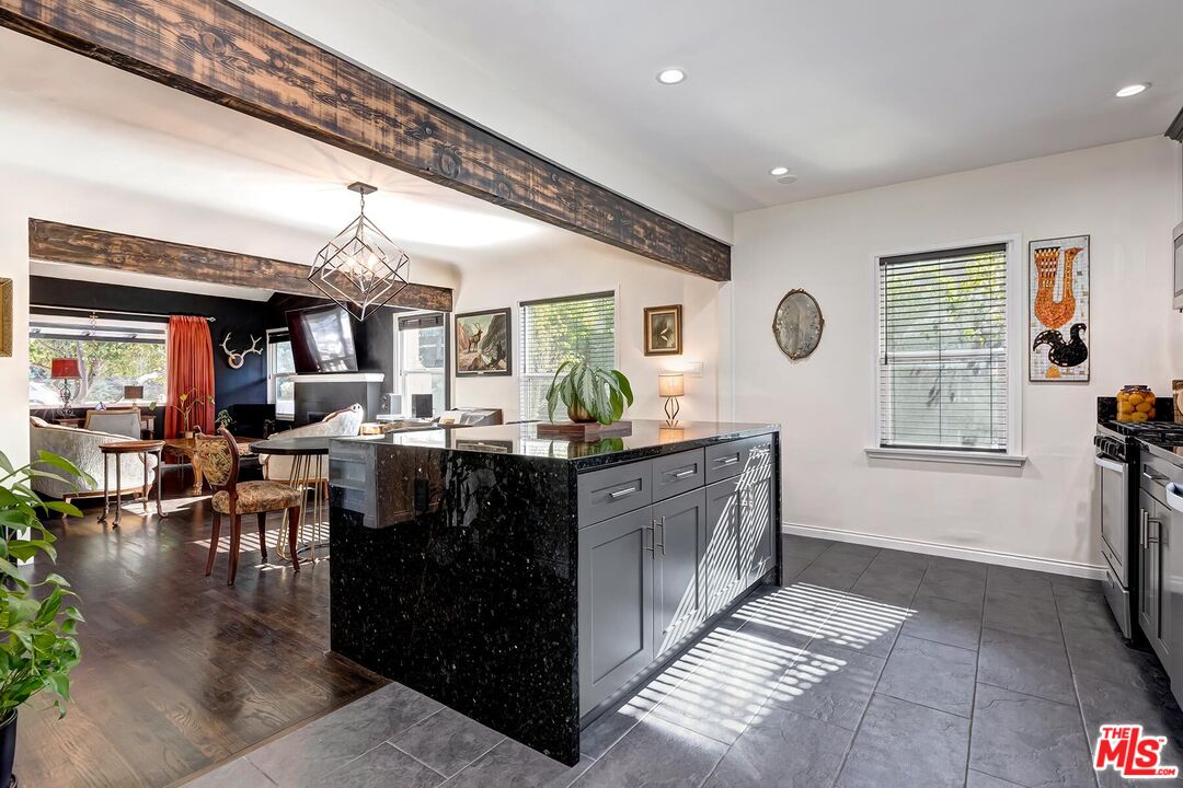 1621 Campus Road Los Angeles, CA 90041 - Photo 25 of 74