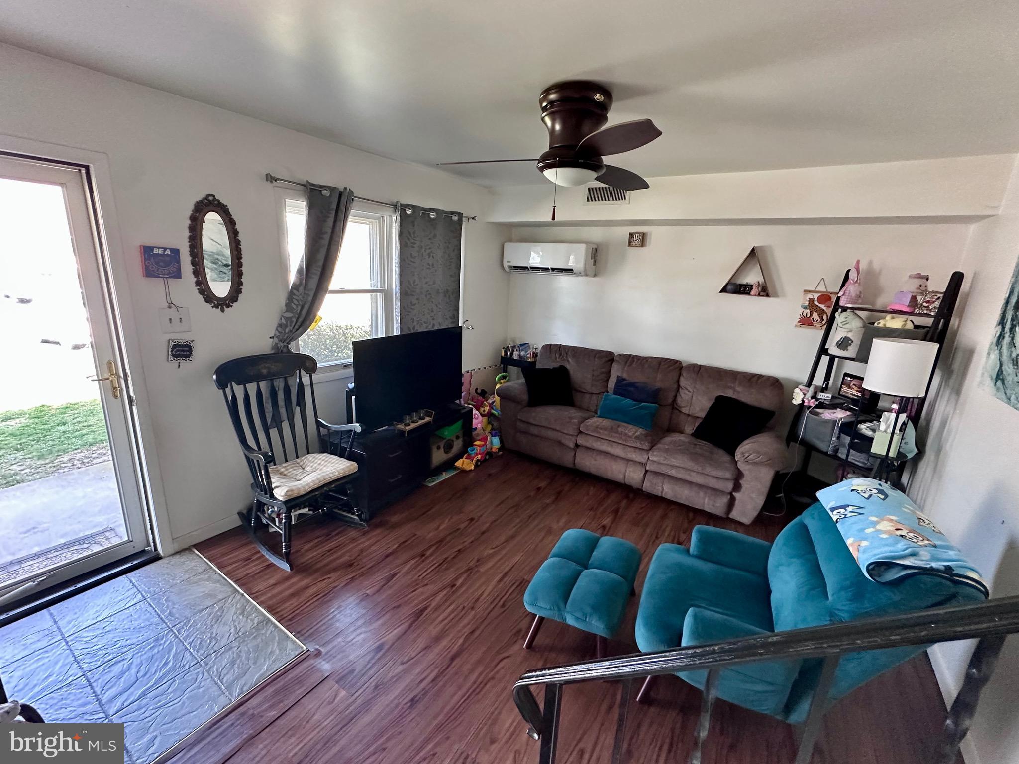 534 Mountain View Road Middletown, PA 17057 - Photo 6 of 13 Gallery Image 6