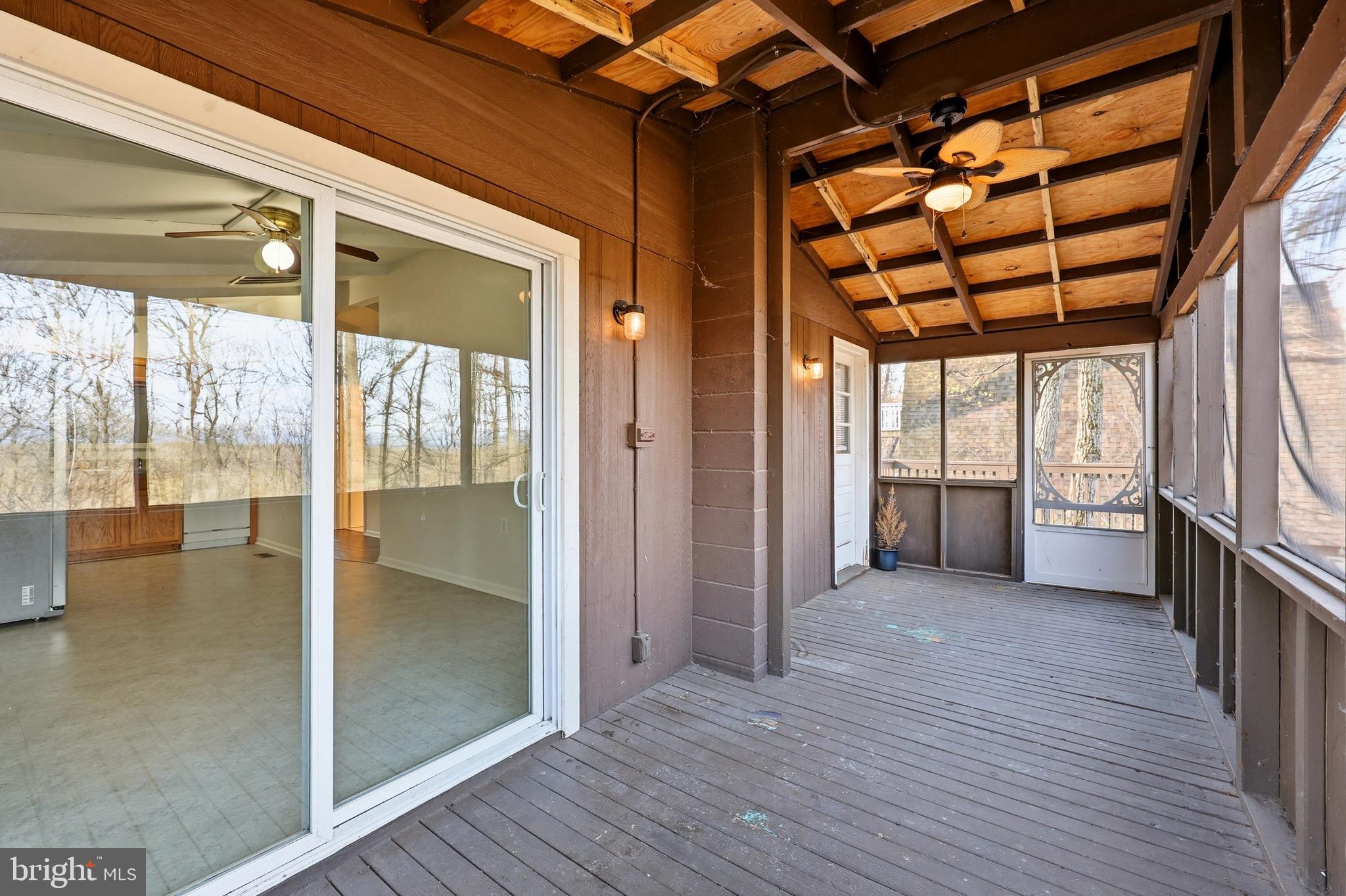 149 Red Squirrel Road Harpers Ferry, WV 25425 - Photo 16 of 32