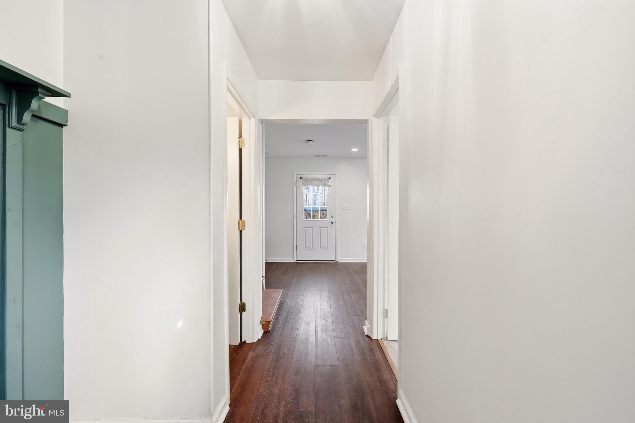 149 Red Squirrel Road Harpers Ferry, WV 25425 - Photo 5 of 32