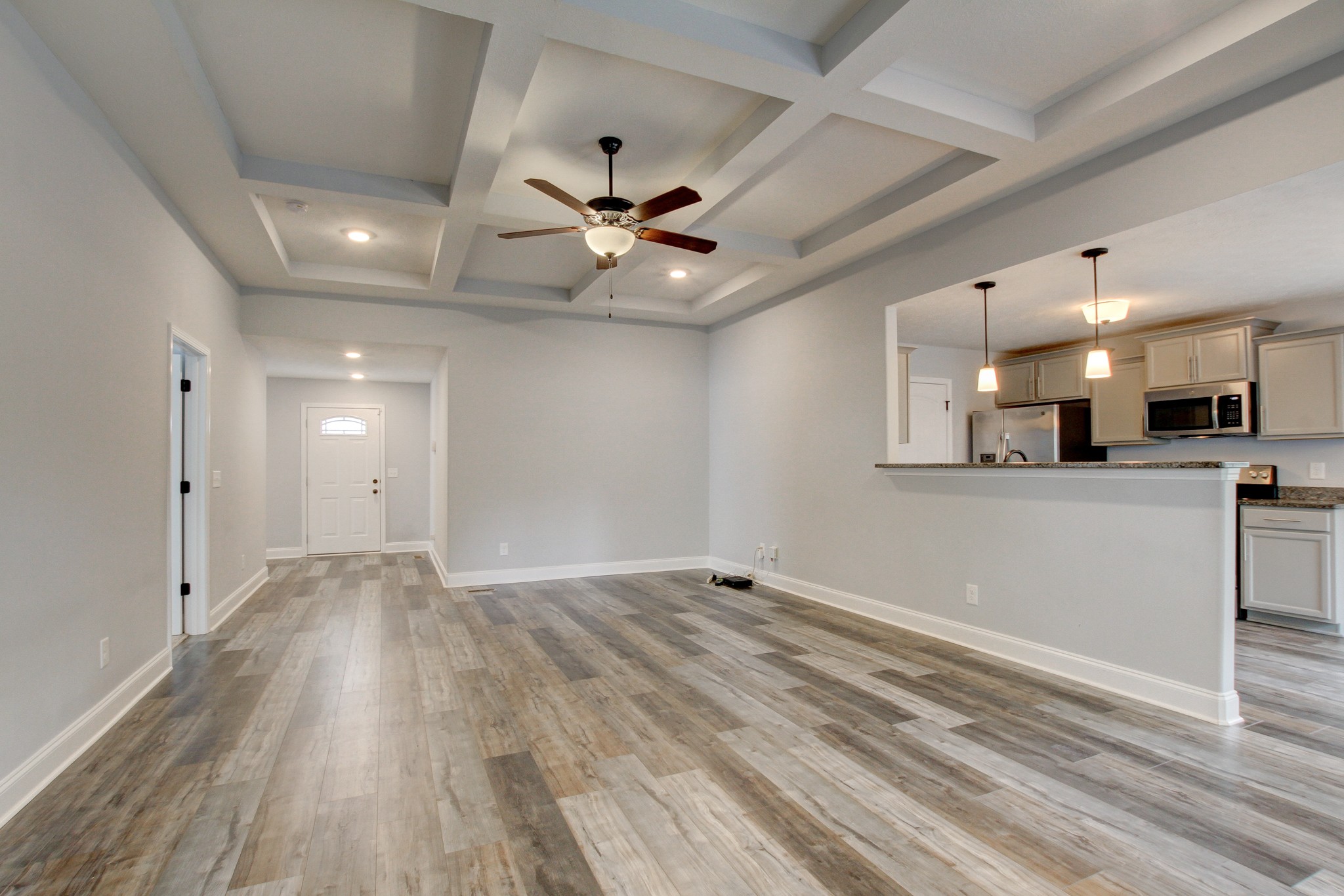 1811 Rains Road Clarksville, TN 37042 - Photo 8 of 48 Gallery Image 8