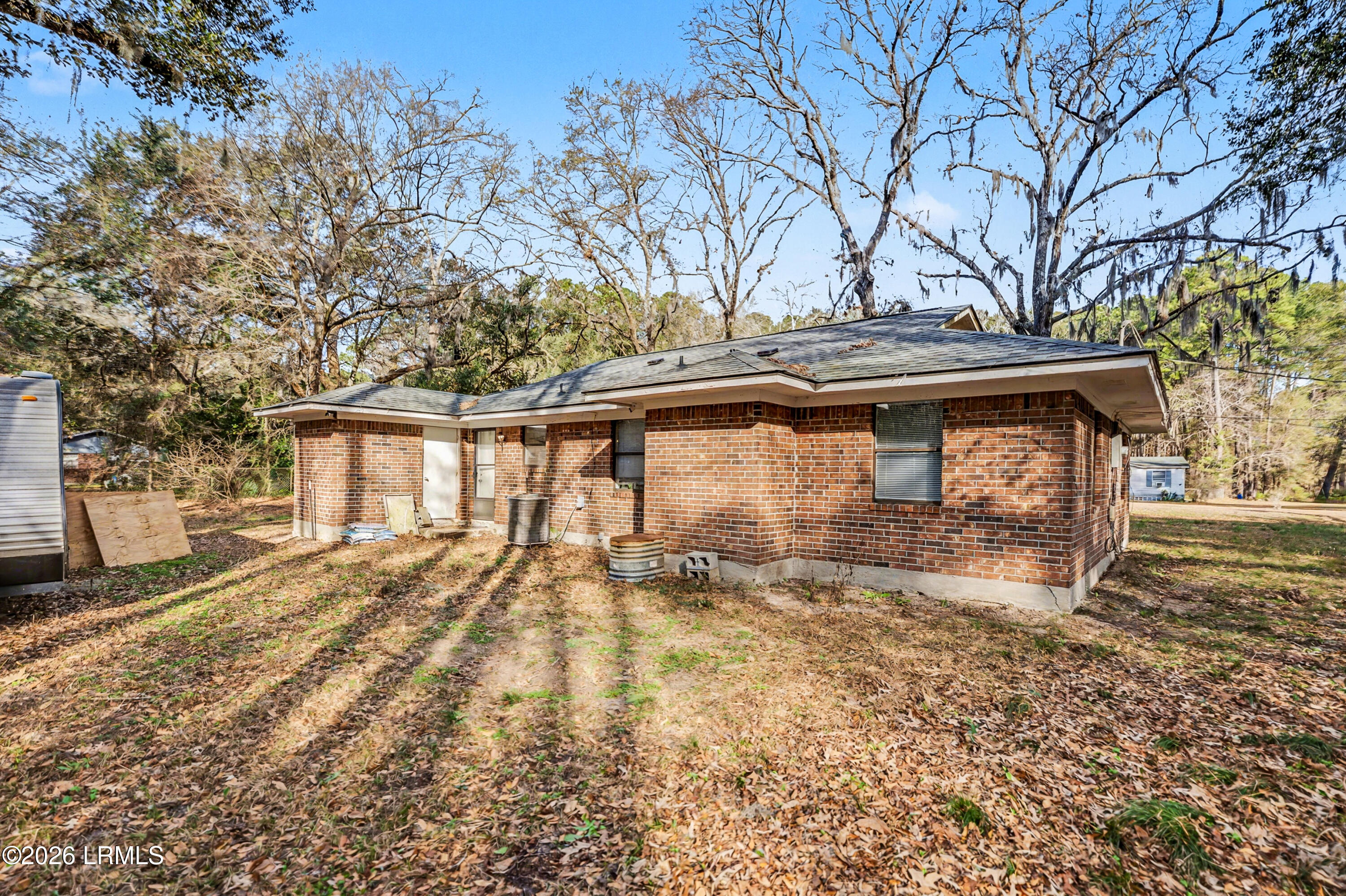 42 Roseida Road Beaufort, SC 29906 - Photo 2 of 17 DSC01306-95-1.jpg-FULL